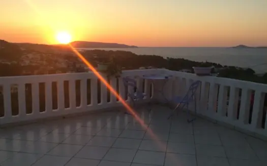 Πολετελης μονοκατοικια 130 τ.μ στην Αλοννησος-παλιοχωραφινα-μοναδικη θεα απολυτη ιδιωτικοτητα-ετοιμη επινδθση